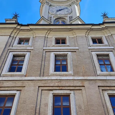Apartment Piazza Dell'orologio