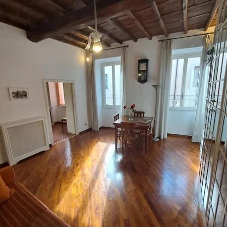 Piazza Dell'orologio Apartment Rome