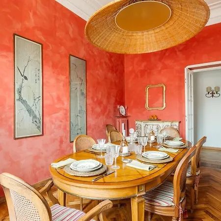 Apartment Casa Augusta, A Burghesius
