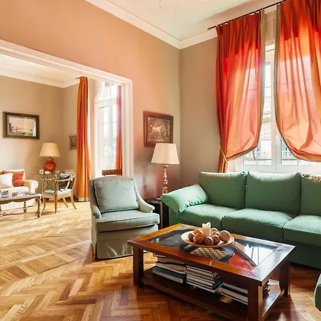Casa Augusta, A Burghesius Apartment Rome