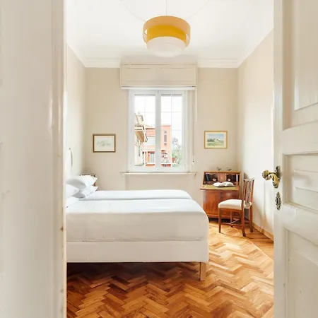 Casa Augusta, A Burghesius Apartment Rome