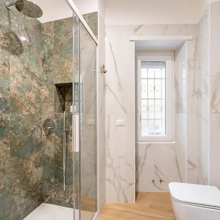 Emerald Suite, Elegant Flat In San Giovanni Area *