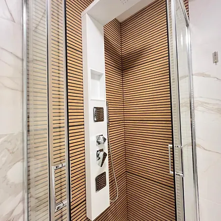 דירה Casa Miseno, Independent Near Metro B *