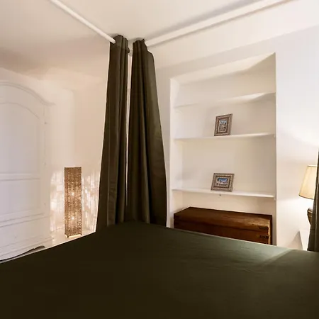 Piazza Navona Loft For 7 People * Rome