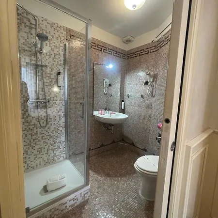 Dama Opera Elegantia Bed & Breakfast Rome