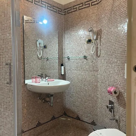 Bed & Breakfast Dama Opera Elegantia *