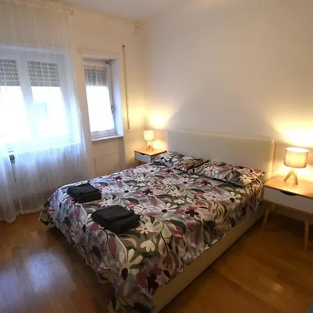 Apartment Terrazzo Trieste-africano