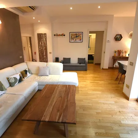 Apartment Terrazzo Trieste-africano