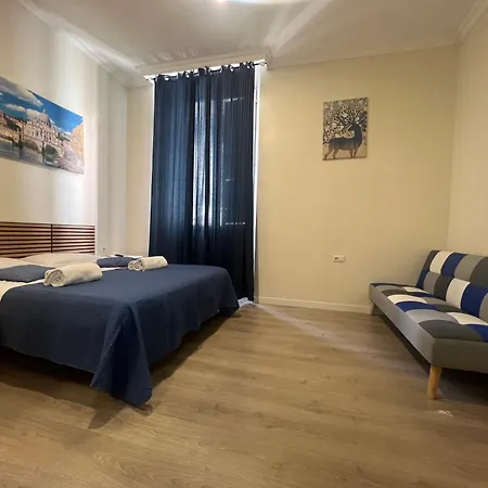 Giovanni's Place * רומא