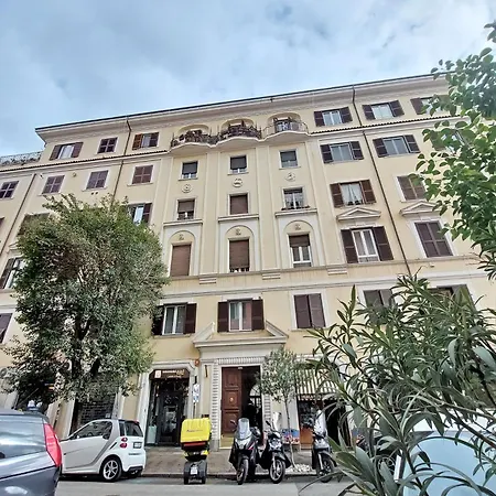 Vatican Basilica Apartment
