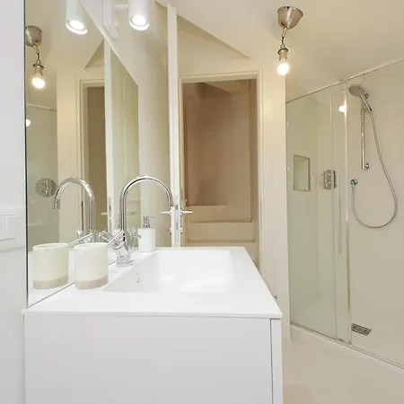 Vatican Basilica Apartment *