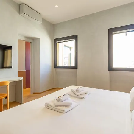 Apartment Spanish Steps Exclusive 3bdr Rome