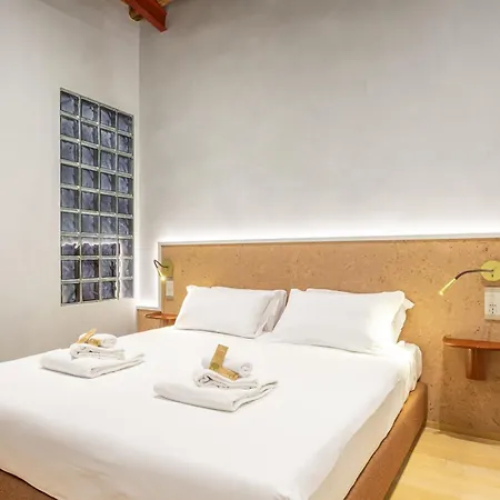 Spanish Steps Exclusive 3bdr * Rome