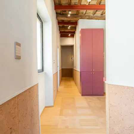 Spanish Steps Exclusive 3bdr Apartment Rome