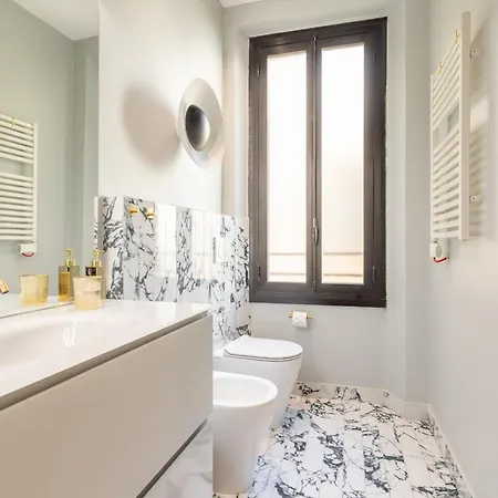 Apartment Spanish Steps Exclusive 3bdr Rome