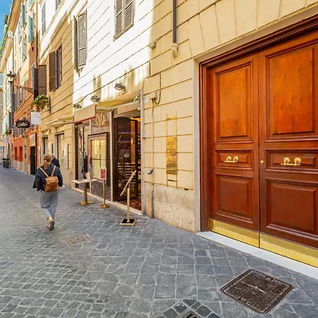 Spanish Steps Exclusive 3bdr Rome