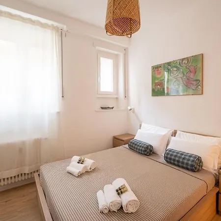 Maddalena's Quiet Retreat Near Ada Apartment *