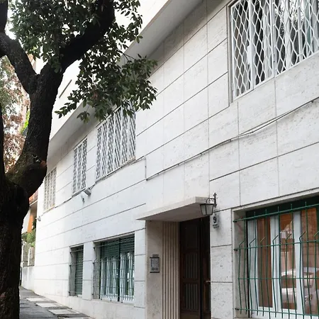 Maddalena's Quiet Retreat Near Ada Rome