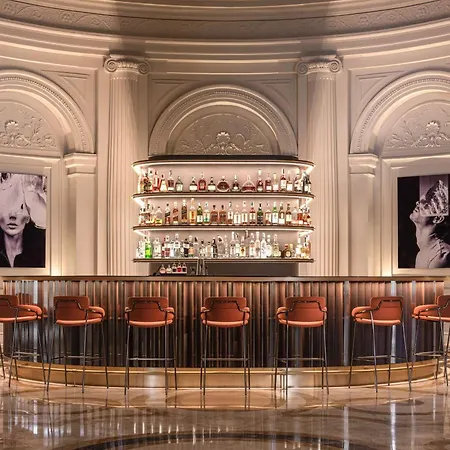 Hotel Anantara Palazzo Naiadi - A Leading Of The World 5*