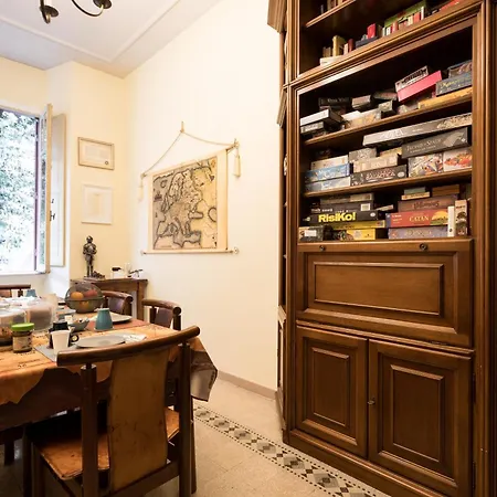 Bed and Breakfast Da Alessia Per Dormire Al Coppede 3*