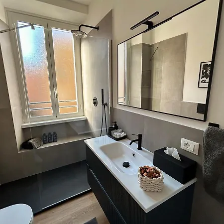 Rosy Luxury Rome