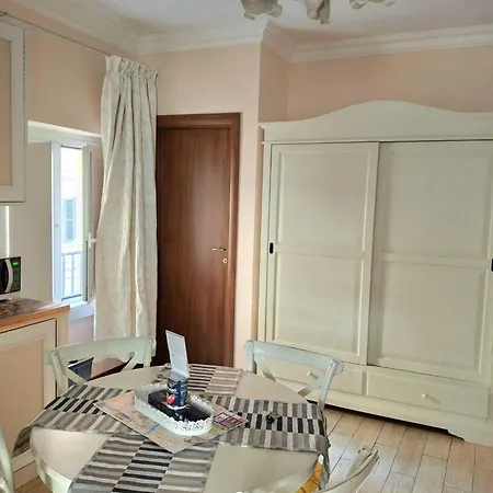 Apartment Firenze 32 At The Opera House