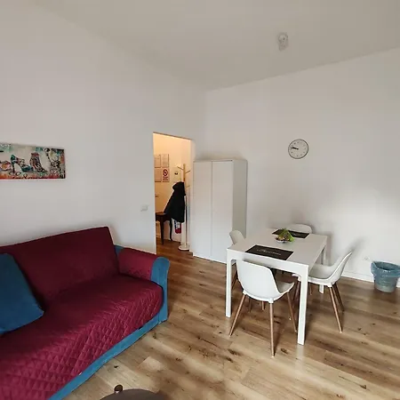Domus Mt481 * Rome
