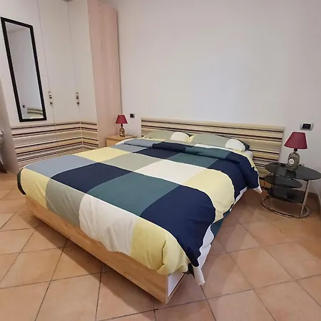 Osci Apartment *