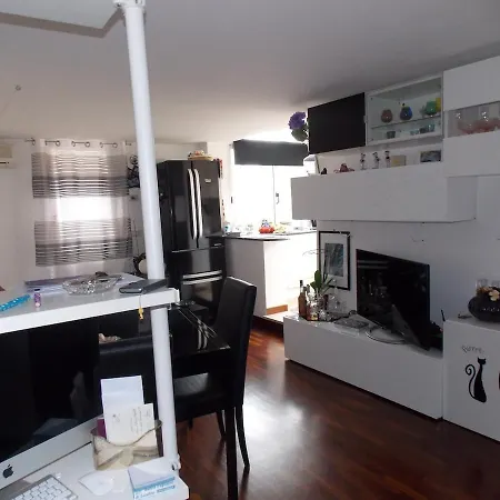 Appartamento Attico Ponte Milvio Littleangelshouse *