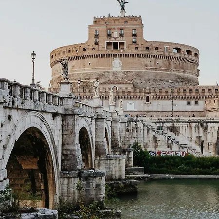 Tourist Homestay Rome