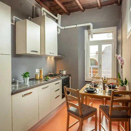 Dimora Florea - In The Heart Of Campo De' Fiori Apartment Rome