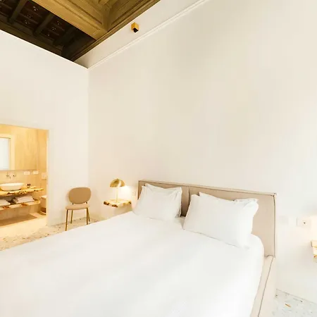 Palazzo Raggi Luxury Apartment *