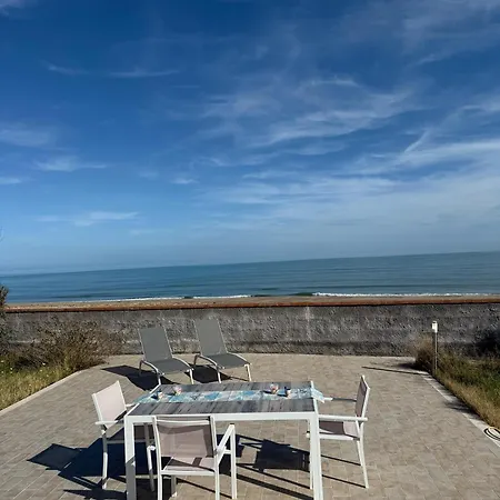 Acquamarina Holiday home *