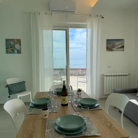 Acquamarina Holiday home *