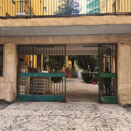 Ele House Apartment