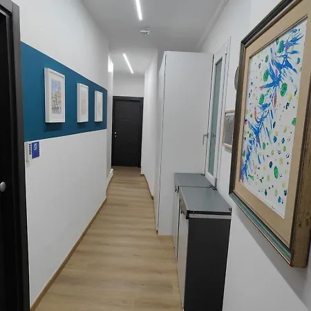 Apartment Colorland