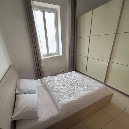 Realty Company Mercede Apartment