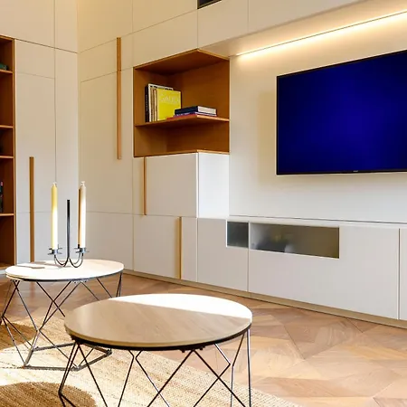 Moon River Luxury Appartamento *