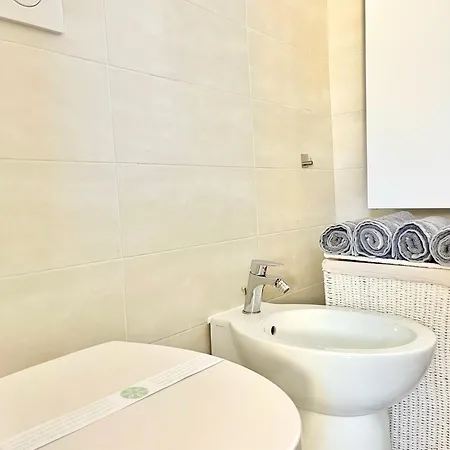 10 Min Vatican Parking&garden Apartment