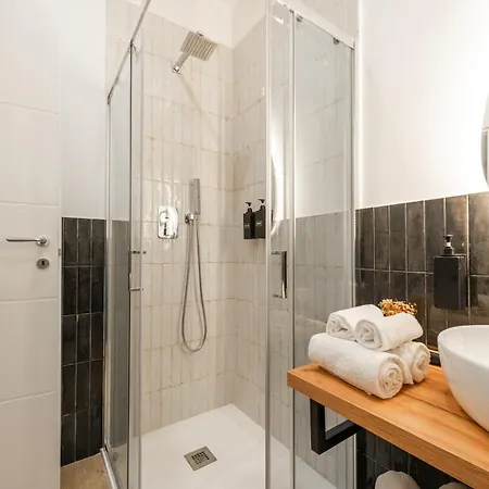 Guest house Ventuno Dei Luxury - San Giovanni Rome