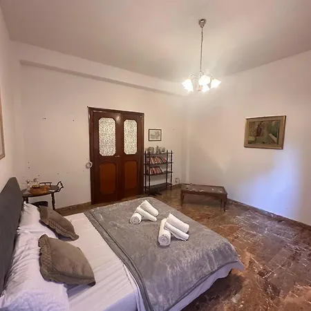 Casaletto House-2 Apartment *