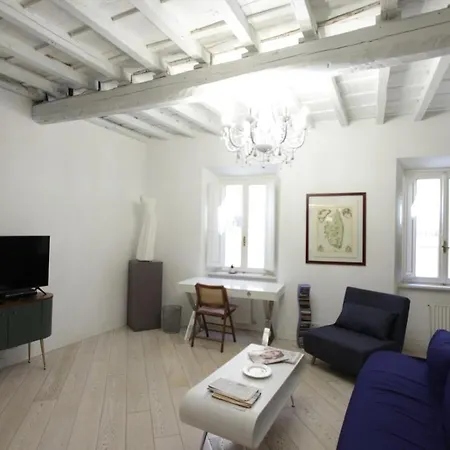 Grotte Apartment *