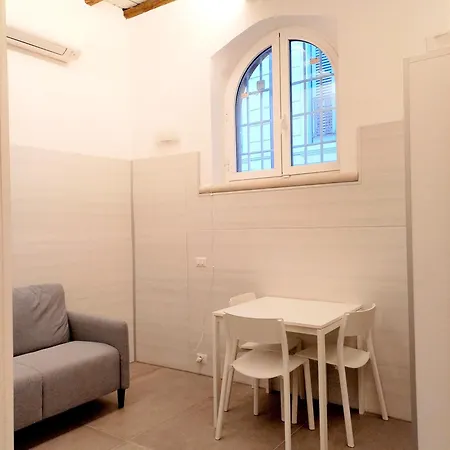 Apartment Caprareccia *