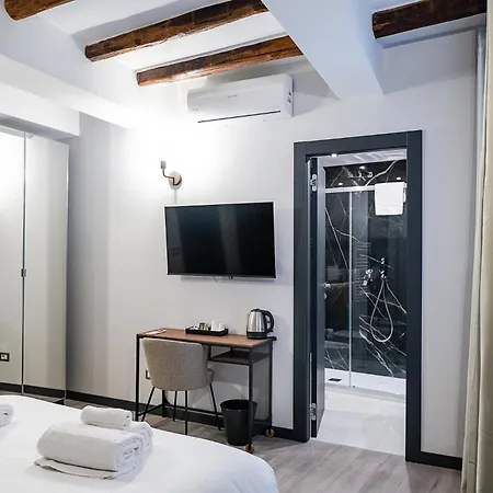 Sonus Colosseum Guest house
