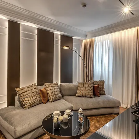 Eitch Borromini Palazzo Pamphilj 4* Рим