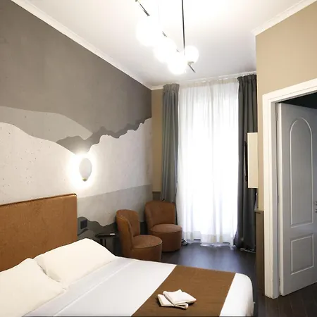 The B Place 3* Rom