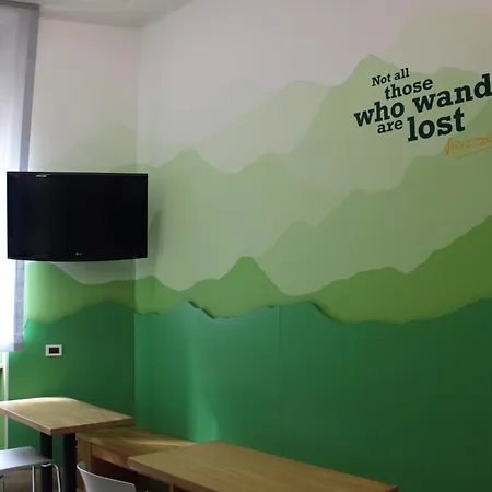 Hostel Scout Center *