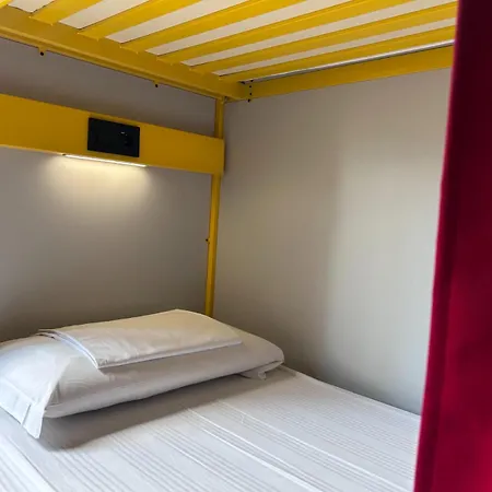Hostel Scout Center