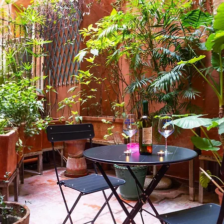 Navona Open Space