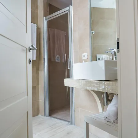 Corso Boutique Luxury